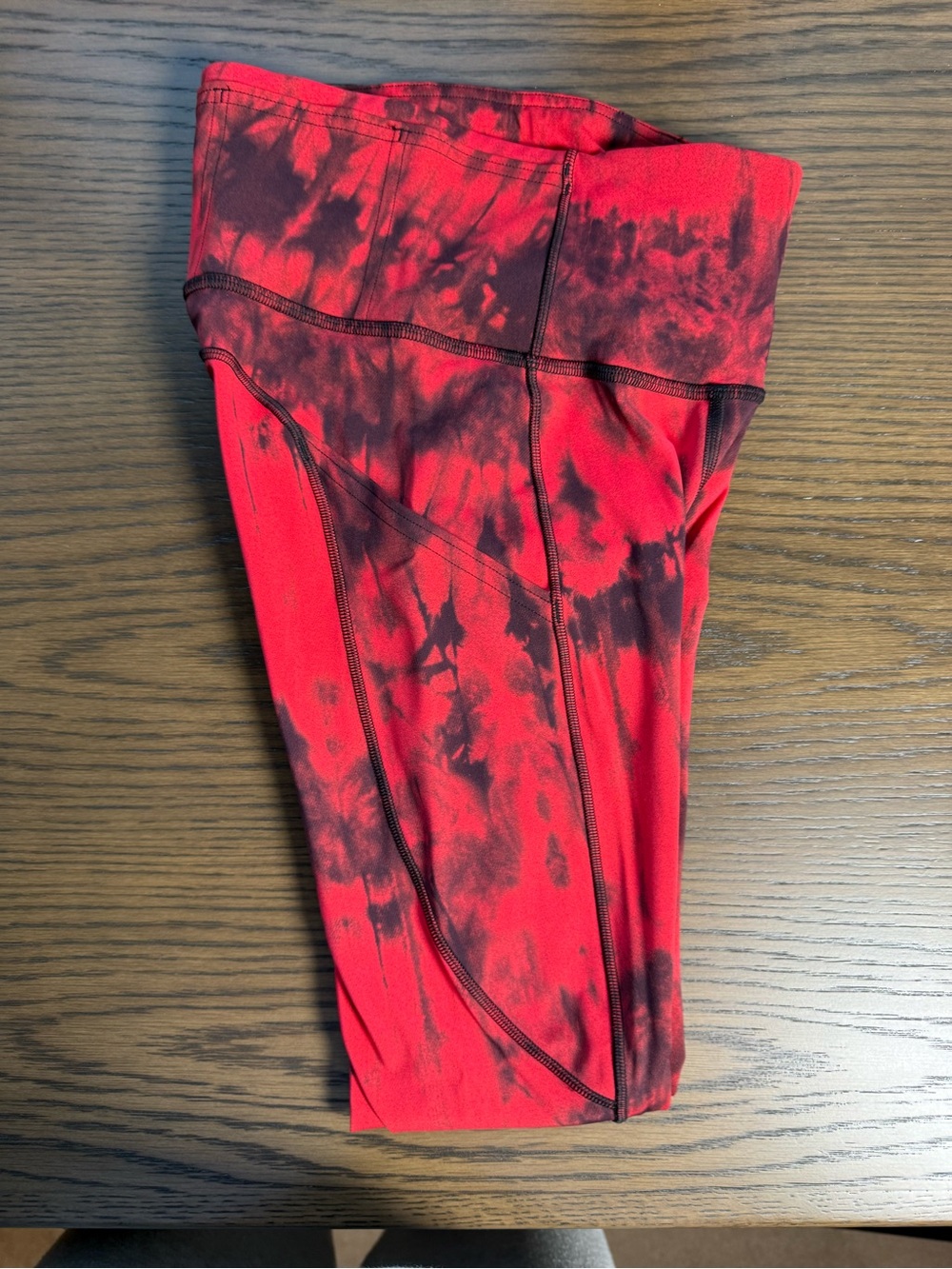 lululemon athletica Red and Black Tie-Dye Capri Leggings